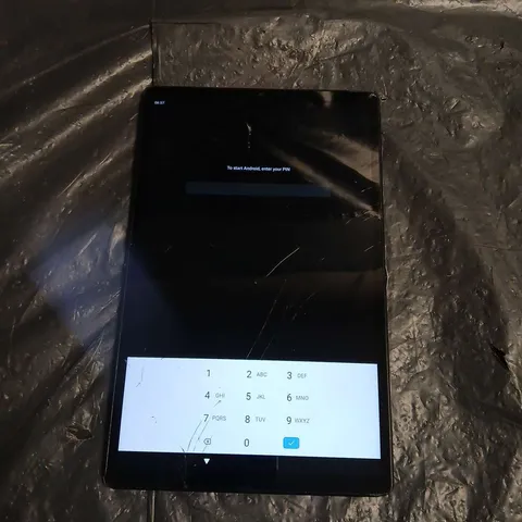LENOVO ANDROID TABLET – CRACKED FRONT DISPLAY