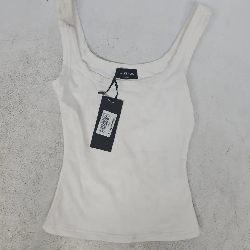 WHITE FOX CHILL VIBES TANK TOP IN WHITE SIZE XXS