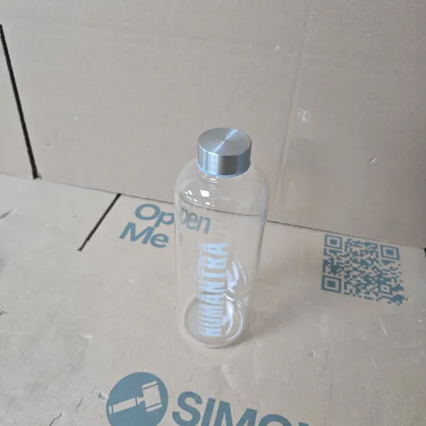 BOX OF APPROXIMATELY 15 ASSORTED HOUSEHOLD ITEMS INCLUDING HUMANTRA WATER BOTTLE , WHITE CARD AND STRING LIGHTS 