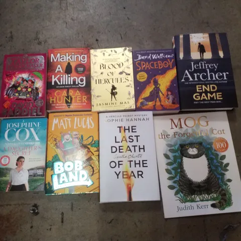 PALLET CONTAINING ASSORTED BOOKS INCLUDING MOG THE FORGETFUL CAT, THE LAST DEATH OF THE YEAR, BOBLAND, END GAME & BLOOD OF HERCULES