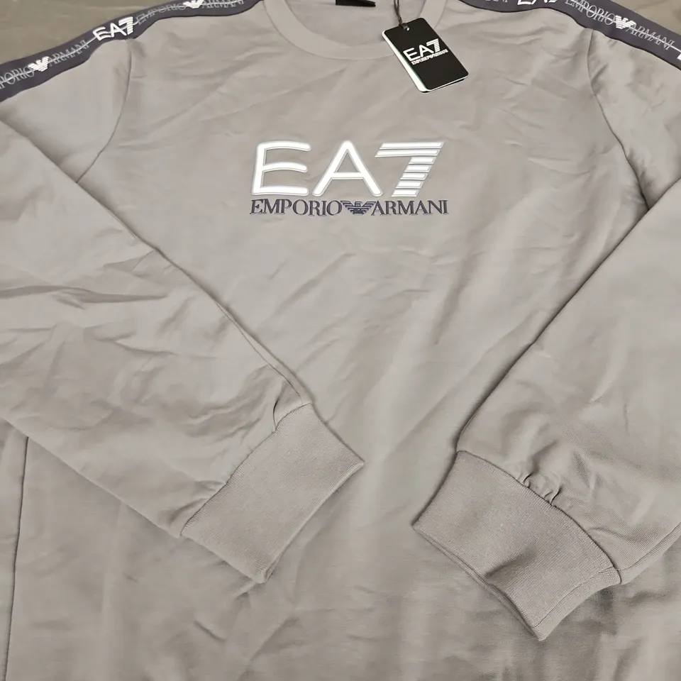 EMPORIO ARMANI LOGO SWEATSHIRT - SIZE M