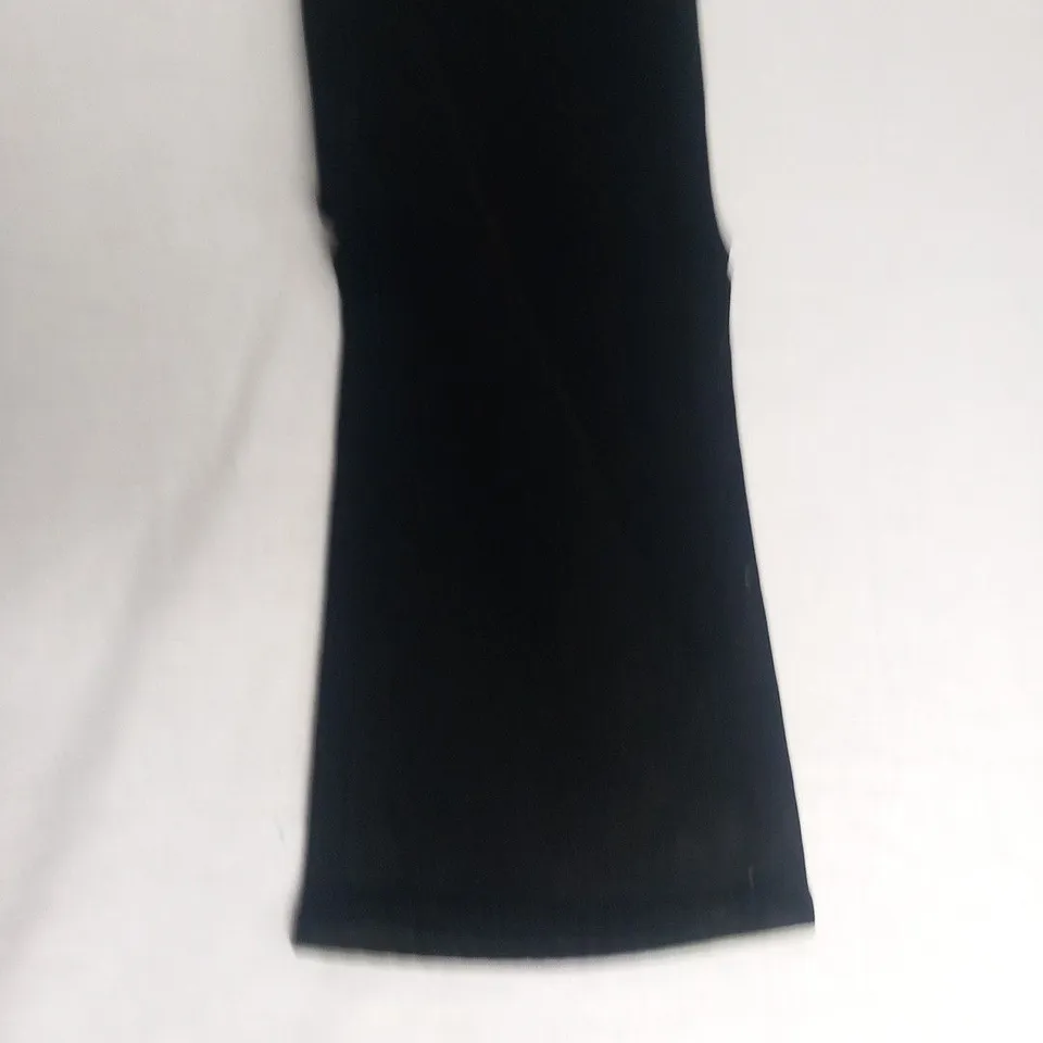 J BRAND THE PENCIL LEG SLIM FIT LOW-RISE BLACK JEANS SIZE 32