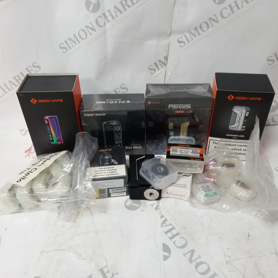 BOX OF APPROXIMATELY 10 ASSORTED E-CIG PRODUCTS TO INCLUDE GEEKVAPE, VAPOR STORM, AEGIS 