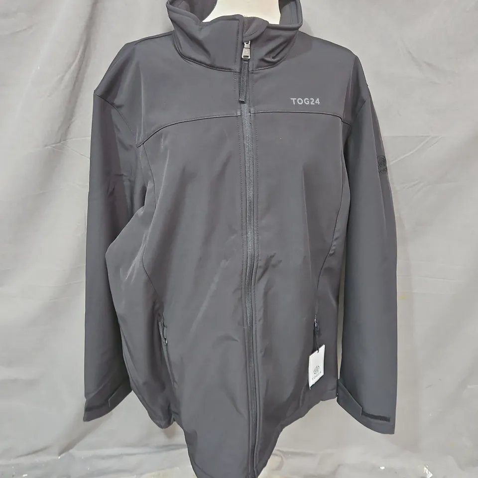 TOG24 SOFTSHELL FEIZOR JACKET IN BLACK SIZE 4XL