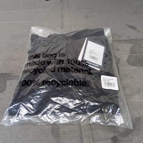 FRED PERRY CLASSIC KNITTED SHIRT LONG SLEEVE – BLACK, UK SIZE M (K4535)