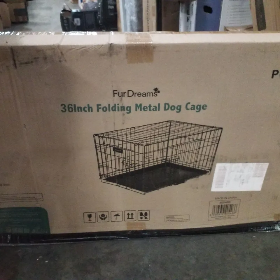 BOXED FURDREAMS 36" FOLDING METAL DOG CAGE