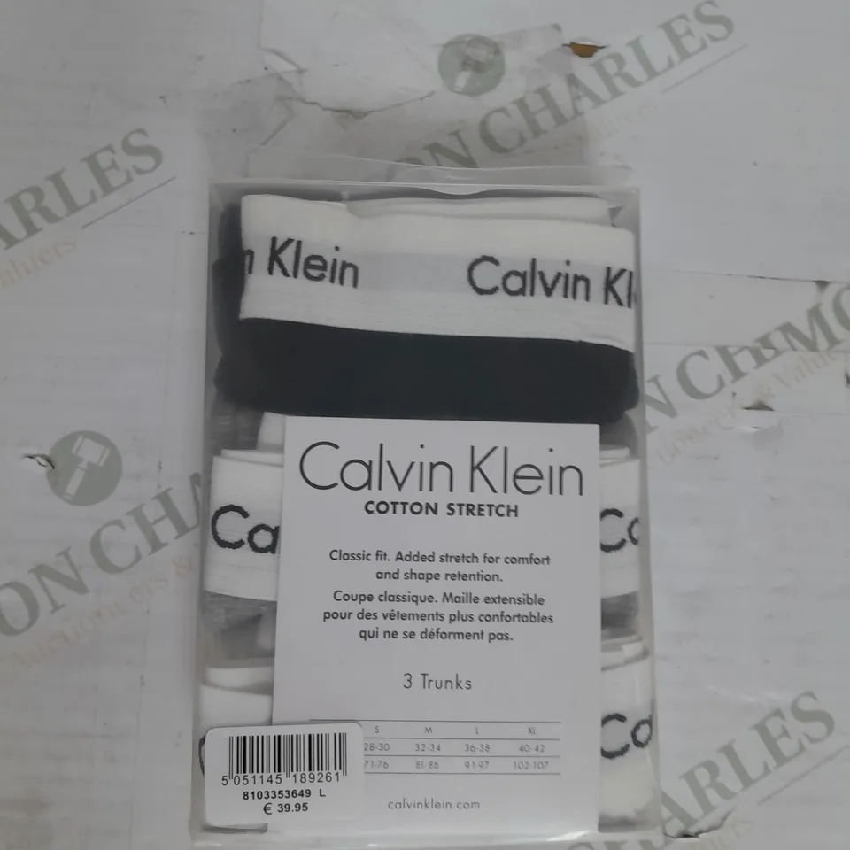 CALVIN KLEIN PACK OF 3 COTTON STRETCH TRUNKS IN WHITE GREY AND BLACK SIZE L