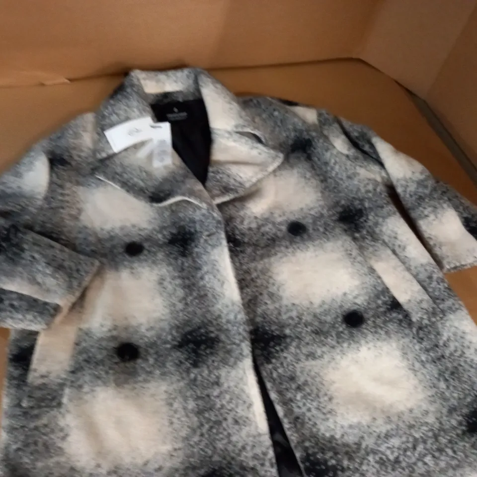 STRADIVARIUS WOOL COAT - EUR XS
