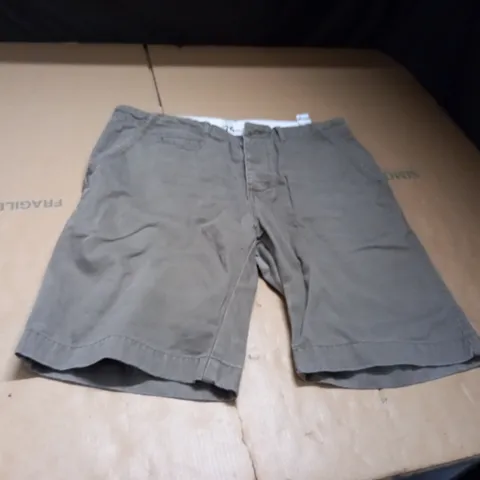 PAIR OF BROWN CORDED SHORTS SIZE EU 42
