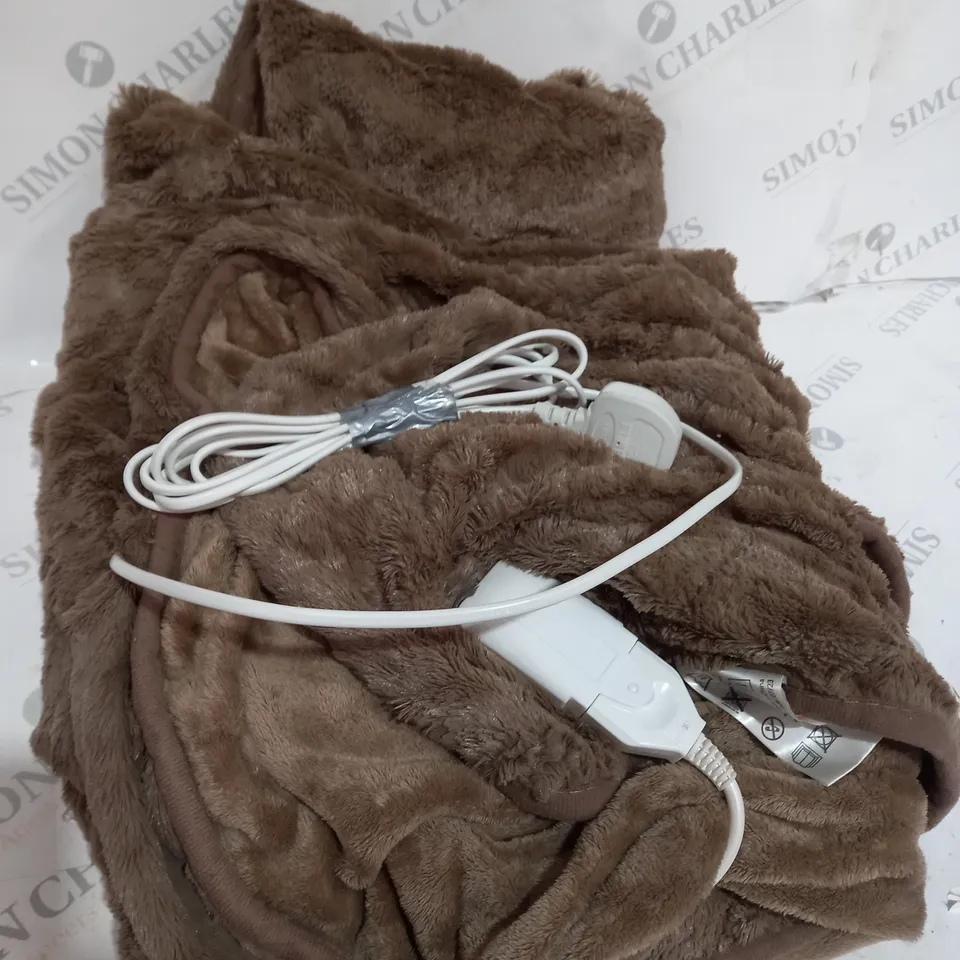 BOXED COZEE HOME VELVETSOFT HEATED THROW IN DARK TAUPE