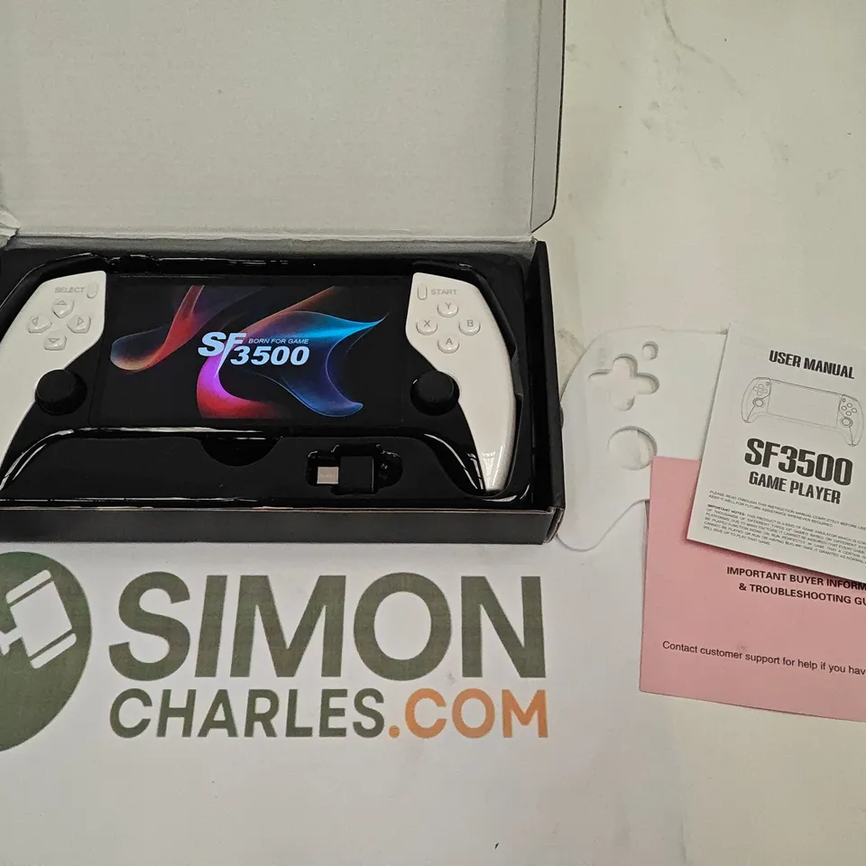 BOXED SF-3500 HANDHELD GAMES PLAYER