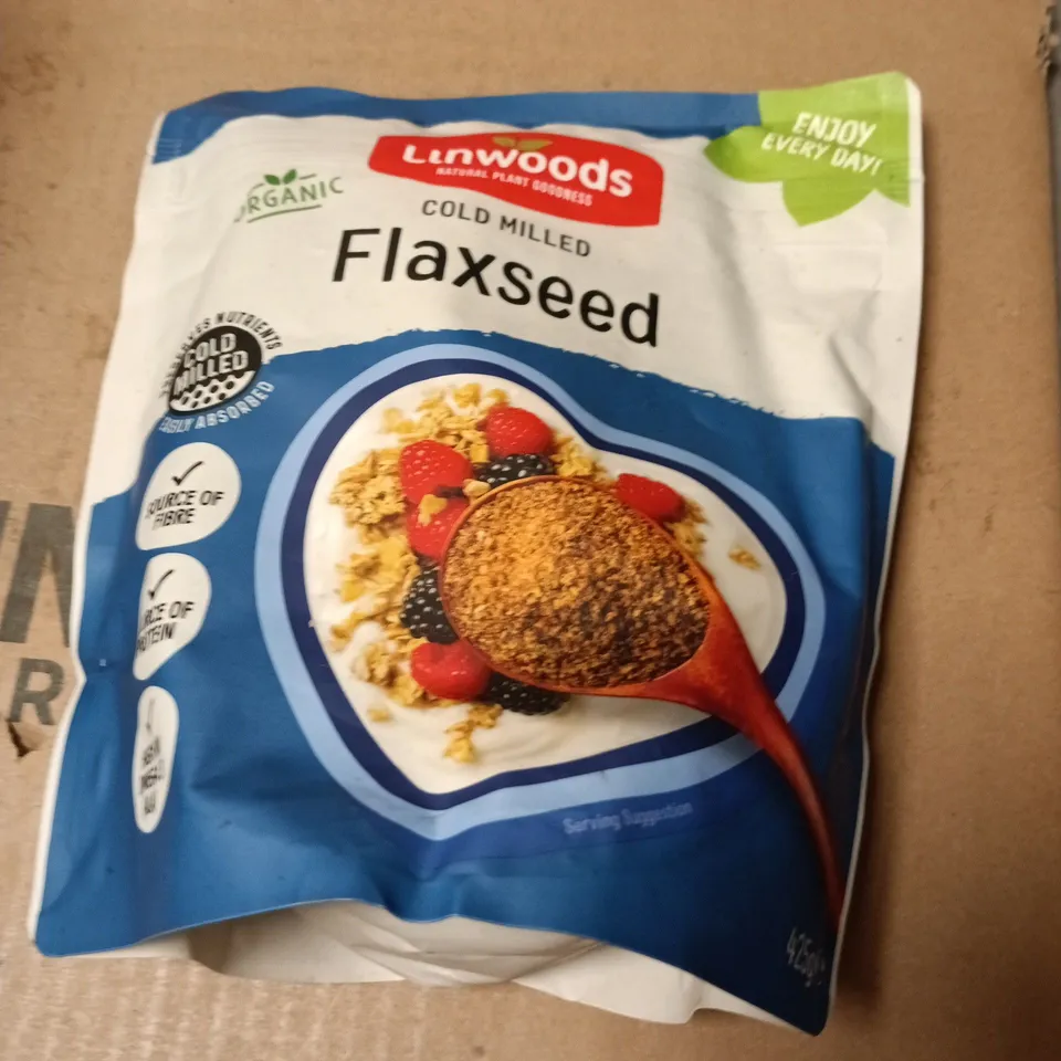 APPROXIMATELY 14 ASSORTED FOOD ITEMS INCLUDING LINWOODS COLD MILLED FLAXSEED AND WARRIOR RAW PROTEIN OAT BAR 