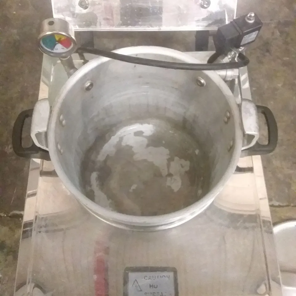 CHICKEN EXPRESS MULTI PURPOSE PRESSURE FRYER 15L MODEL: MDXZ-16
