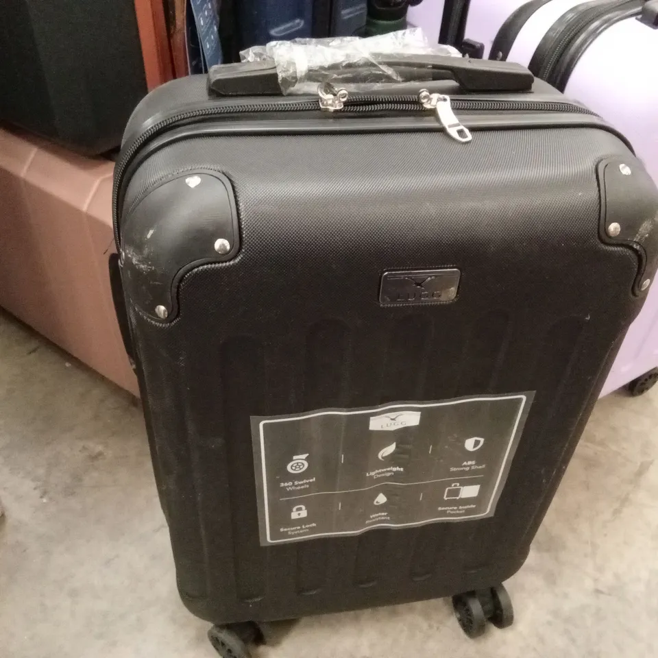 SMALL SUITCASE BLACK