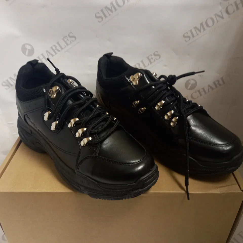 KOI VEGAN SUPERNOVA BLACK CHUNKY TRAINERS - SIZE 8