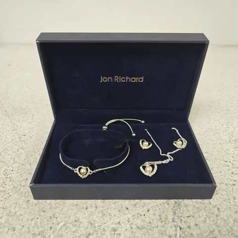 JON RICHARD PEARL & CRYSTAL JEWELRY SET IN NAVY BOX β BRACELET, NECKLACE, & EARRINGS
