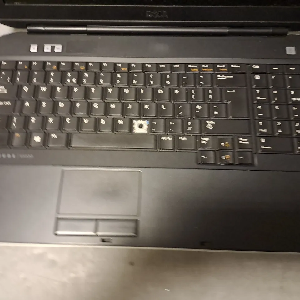 DELL LATITUDE E5530 LAPTOP