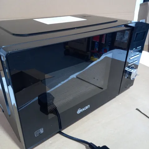 SWAN 700W MANUAL MICROWAVE