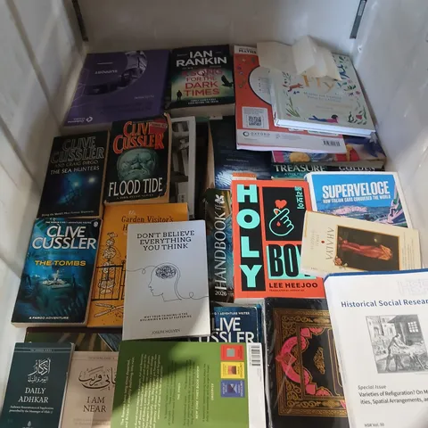 LARGE QUANTITY OF ASSORTED FICTION AND NON FICTION BOOKS