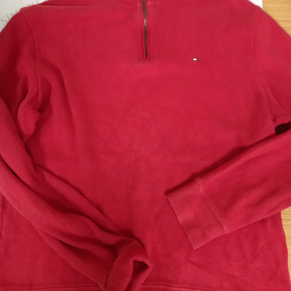 TOMMY HILFIGER 1/4 KNITTED SWEATSHIRT SIZE M 