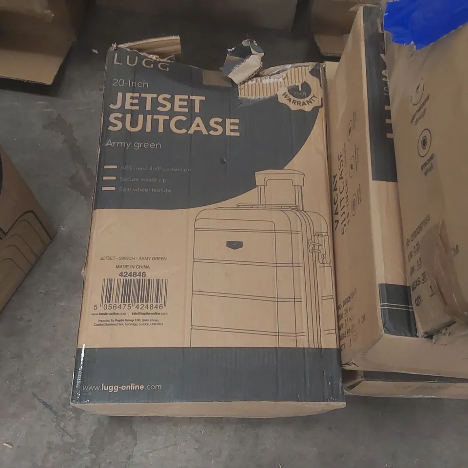 BOXED LUGG TRAVEL SUITCASE