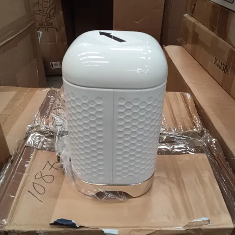 BOXED KITCHENCRAFT STORAGE CONTAINER (SET OF 3) - WHITE 