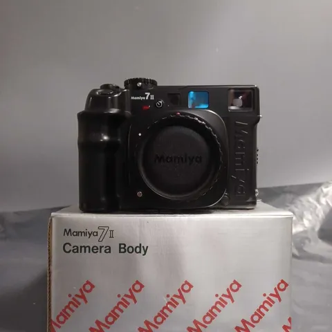 BOXED MAMIYA 7II CAMERA BODY IN BLACK