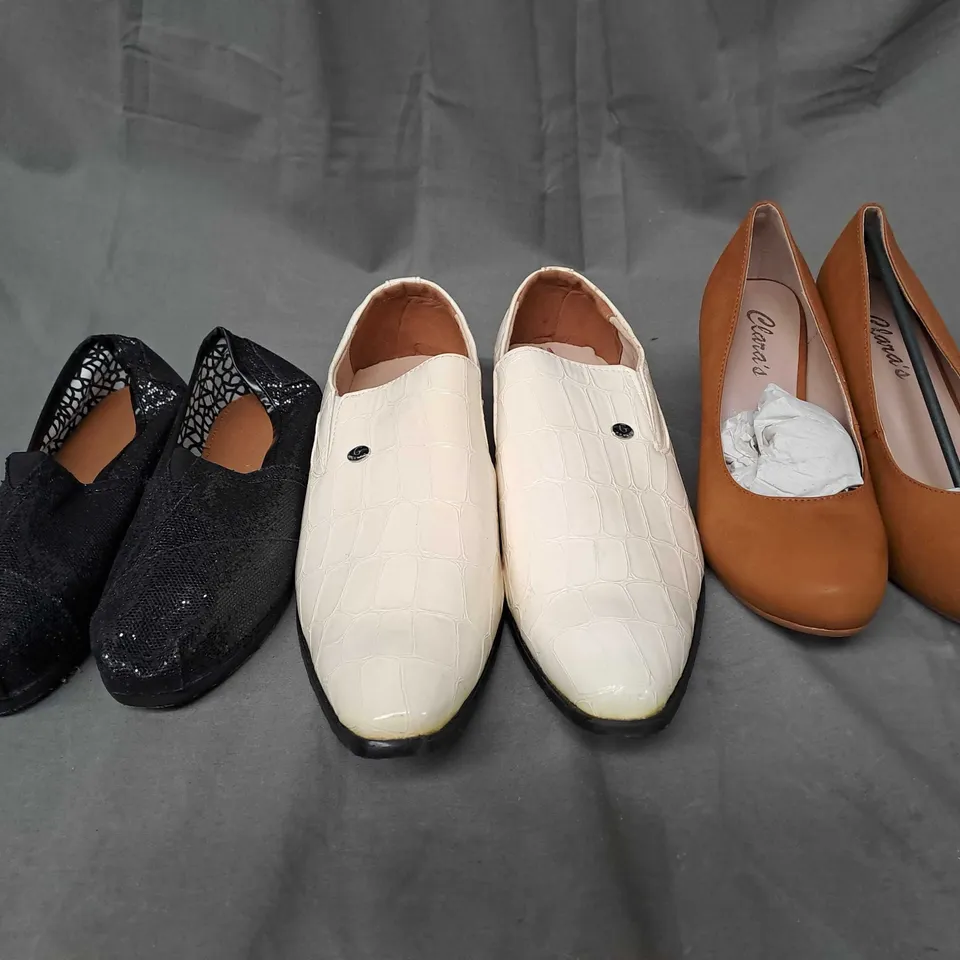 BOX OF APPROX 10 PAIRS OF ASSORTED SHOES IN VARIOUS COLOURS, STYLES AND SIZES