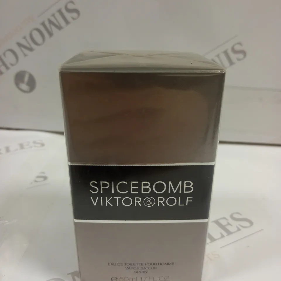 BOXED AND SEALED SPICEBOMB VIKTOR & ROLF EAU DE TOILETTE 50ML