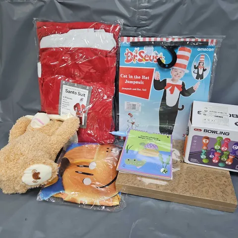 APPROXIMATELY 18 ASSORTED TOYS & GAMES TO INCLUDE SANTA SUIT, MAGNETIC PUZZLE, CAT IN THE HAT JUMPSUIT, ETC