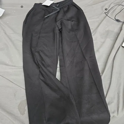BERSHKA BLACK JOGGERS WITH DRAWSTRING WAIST – SIZE S (MEX 26)