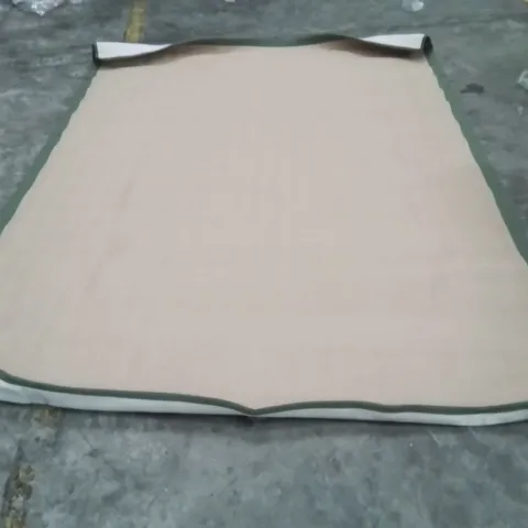 QUALITY DESIGNER AREA RUG - APPROXIMATELY 280X199