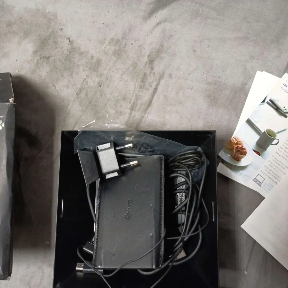 HTC TOUCH DIAMOND SMARTPHONE – BOXED (BLACK) WITH CHARGER