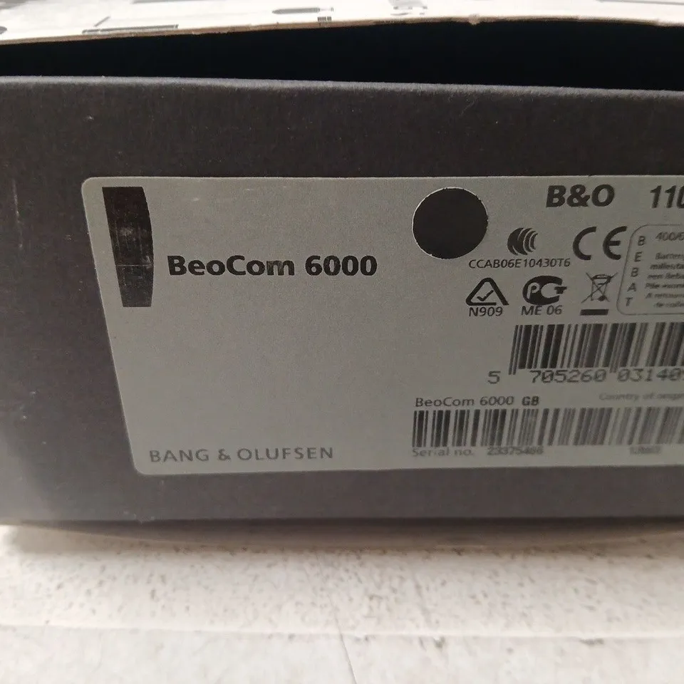 BANG & OLUFSEN BEOCOM 6000 CORDLESS PHONE – SET OF 2 HANDSETS (BOXED)