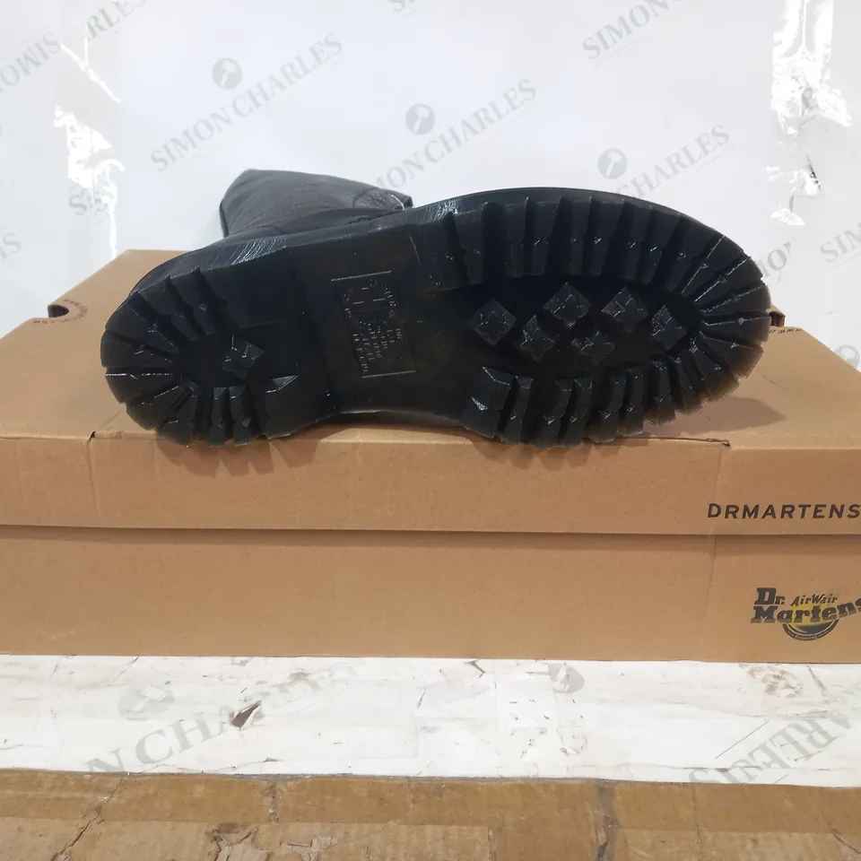 BOXED PAIR OF DR MARTENS BELOW KNEE LEATHER BOOTS IN BLACK UK SIZE 5