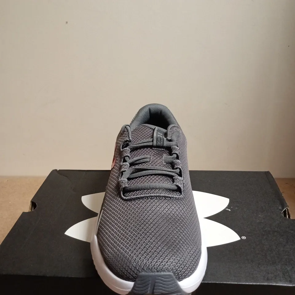 BOXED PAIR OF UNDER ARMOUR UA CHARGED SURGE 4 RUNNING SHOES – GREY/RED, UK 11 (MEN'S)