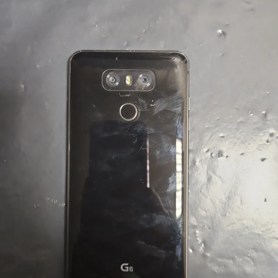 LG G6 SMARTPHONE – BLACK