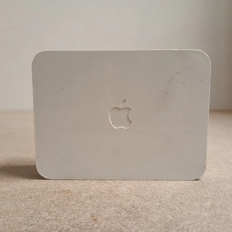 APPLE CINEMA HD DISPLAY 90W ADAPTOR