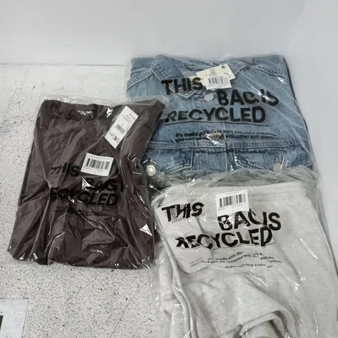 APPROXIMATELY 25 ASSORTED CLOTHING ITEMS IN VARIOUS SIZES, COLOURS & STYLES TO INCLUDE FLEECE MICRO SHORT, ORGANIC DENIM JACKET, BROOKE ASYMMETRICAL MINI DRESS, ETC