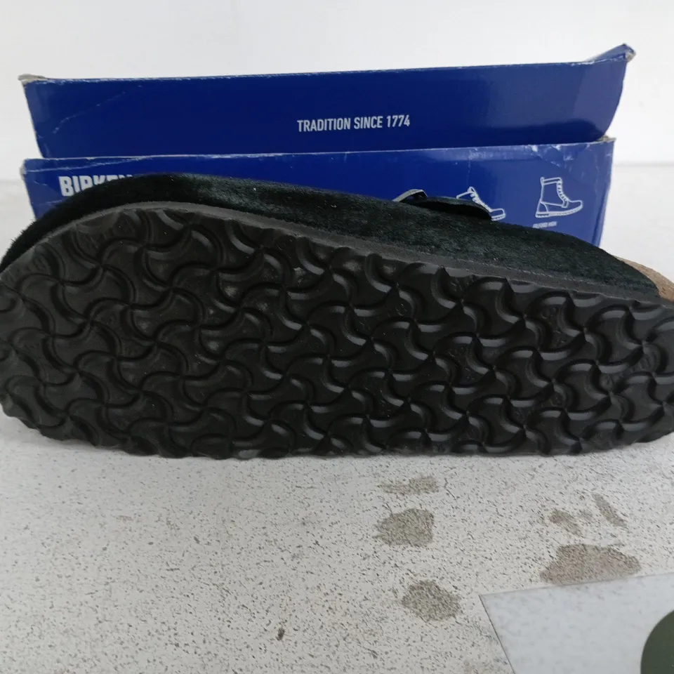 BIRJENSTOCK BOSTON SIZE 10.5