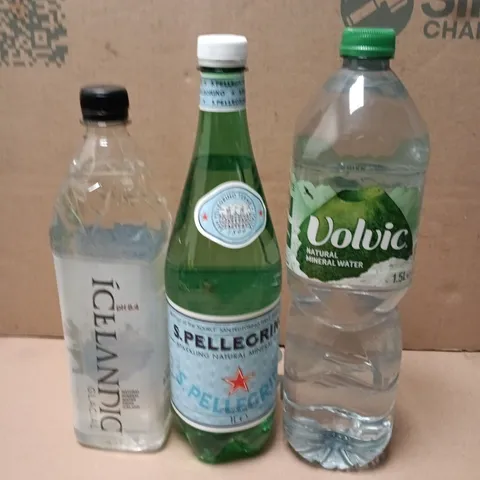 ASSORTED BOTTLED WATER TRIO: VOLVIC 1.5L, SAN PELLEGRINO 1L & ICELANDIC WATER 500ML