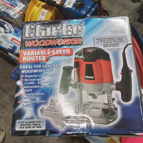 BOXED CLARKE WOODWORKER VARIABLE SPEED ROUTER