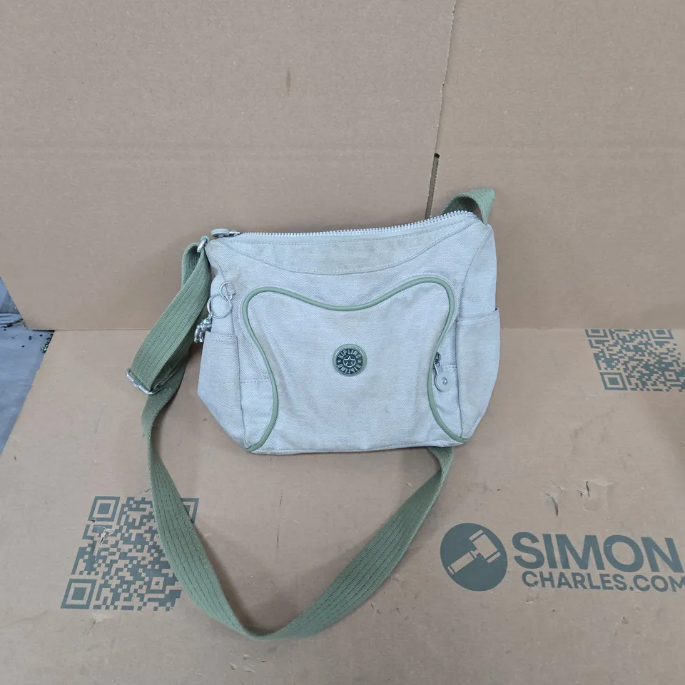 BOX OF APPROXIMATELY 12 ASSORTED ITEMS TO INCLUDE: KIPLING BAG 