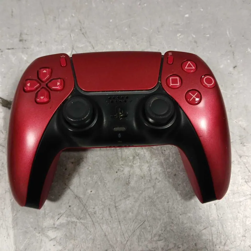 SONY PLAYSTATION DUAL SENSE WIRELESS CONTROLLER - RED