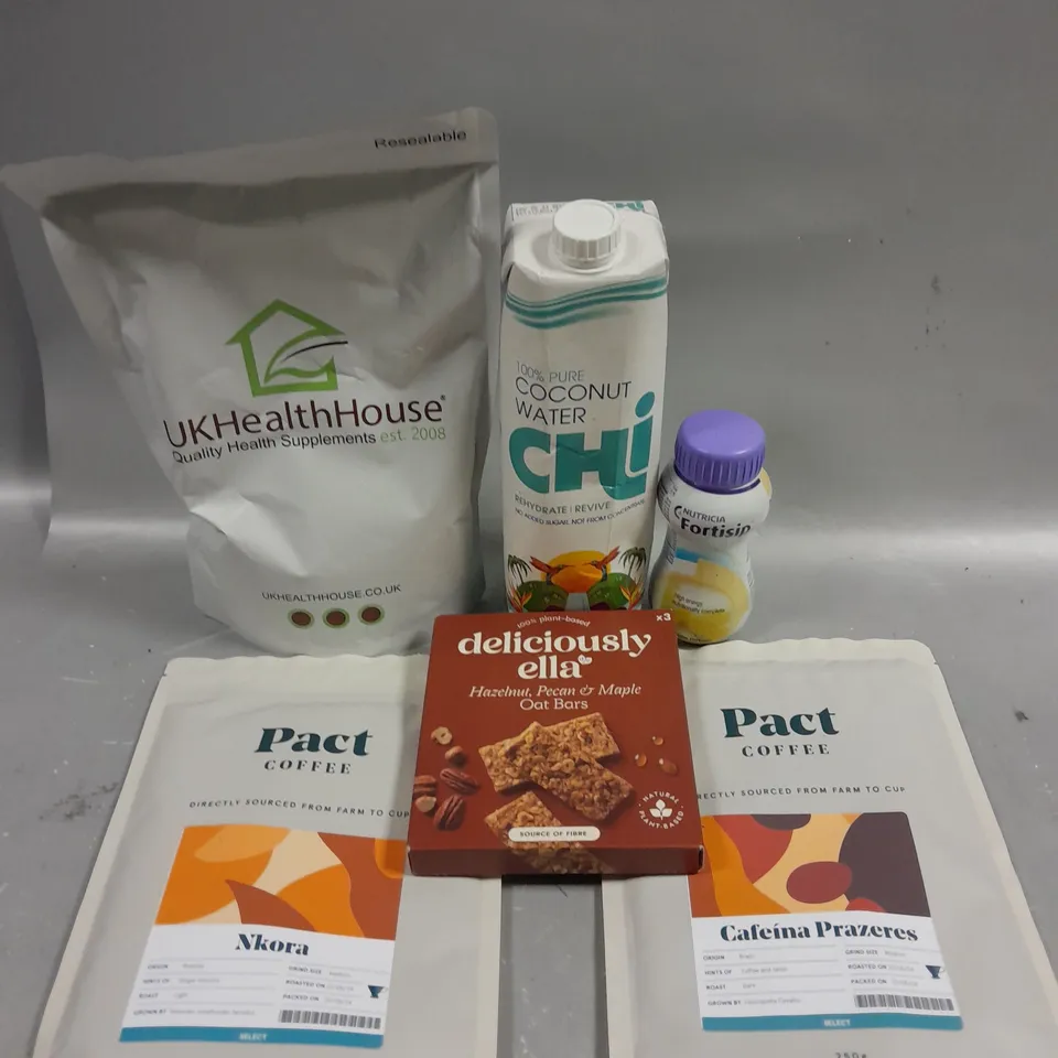 APPROXIMATELY 10 ASSORTED FOOD & DRINK PRODUCTS TO INCLUDE PACT COFFEE, ELLA OAT BARS, CHIA SEEDS ETC 
