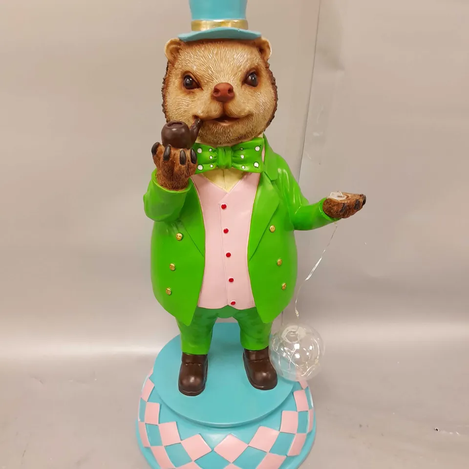 BOXED ENCHANTED GARDEN BY GARDEN REFLECTIONS LED HANDSOME HEDGEHOG