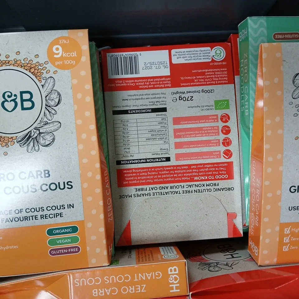 APPROXIMATELY 18 ASSORTED  H&B FOOD ITEMS TO INCLUDE ZERO CARB NOODLES, ZERO CARB GIANT COUS COUS, ETC