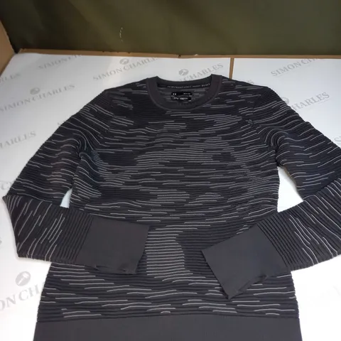 UNDER ARMOUR KNITTED PHANTOM WAVE JUMPER SIZE S