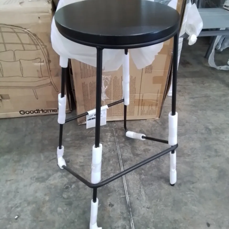 MALOUX FIXED LEG BAR STOOL