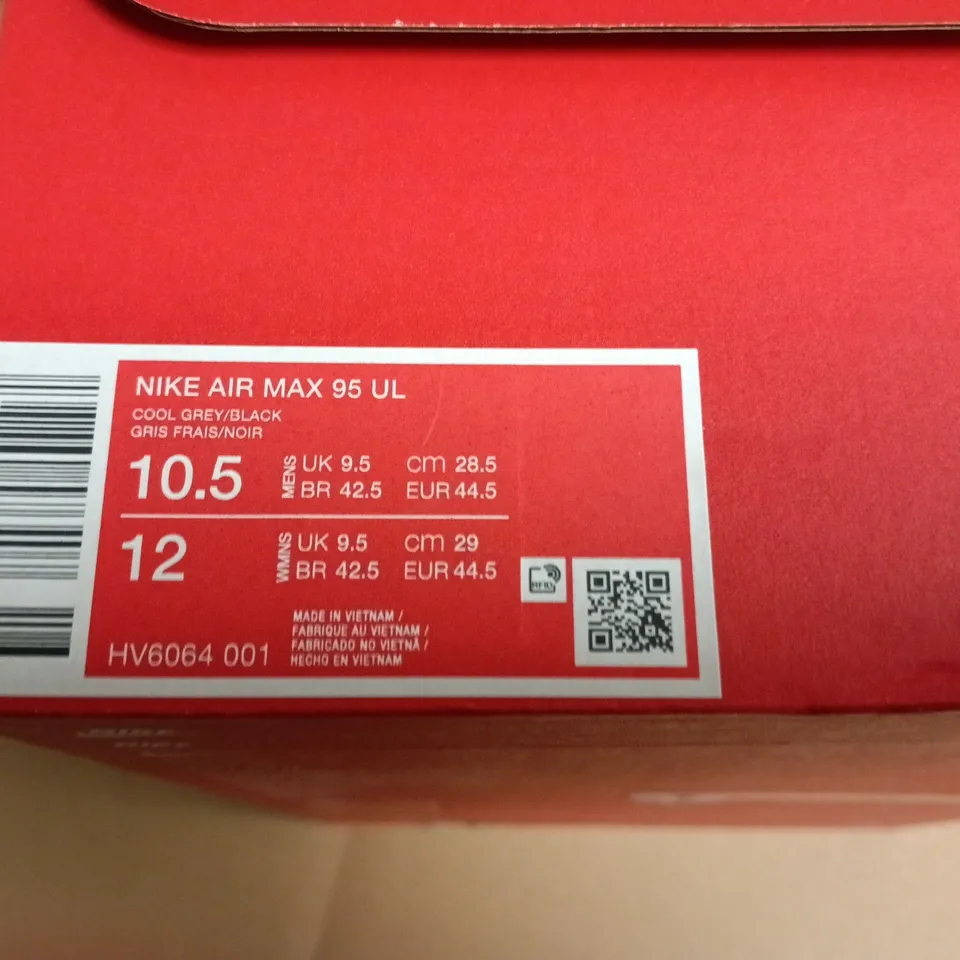 BOXED PAIR OF NIKE AIR MAX 95 UL – UK SIZE 9.5
